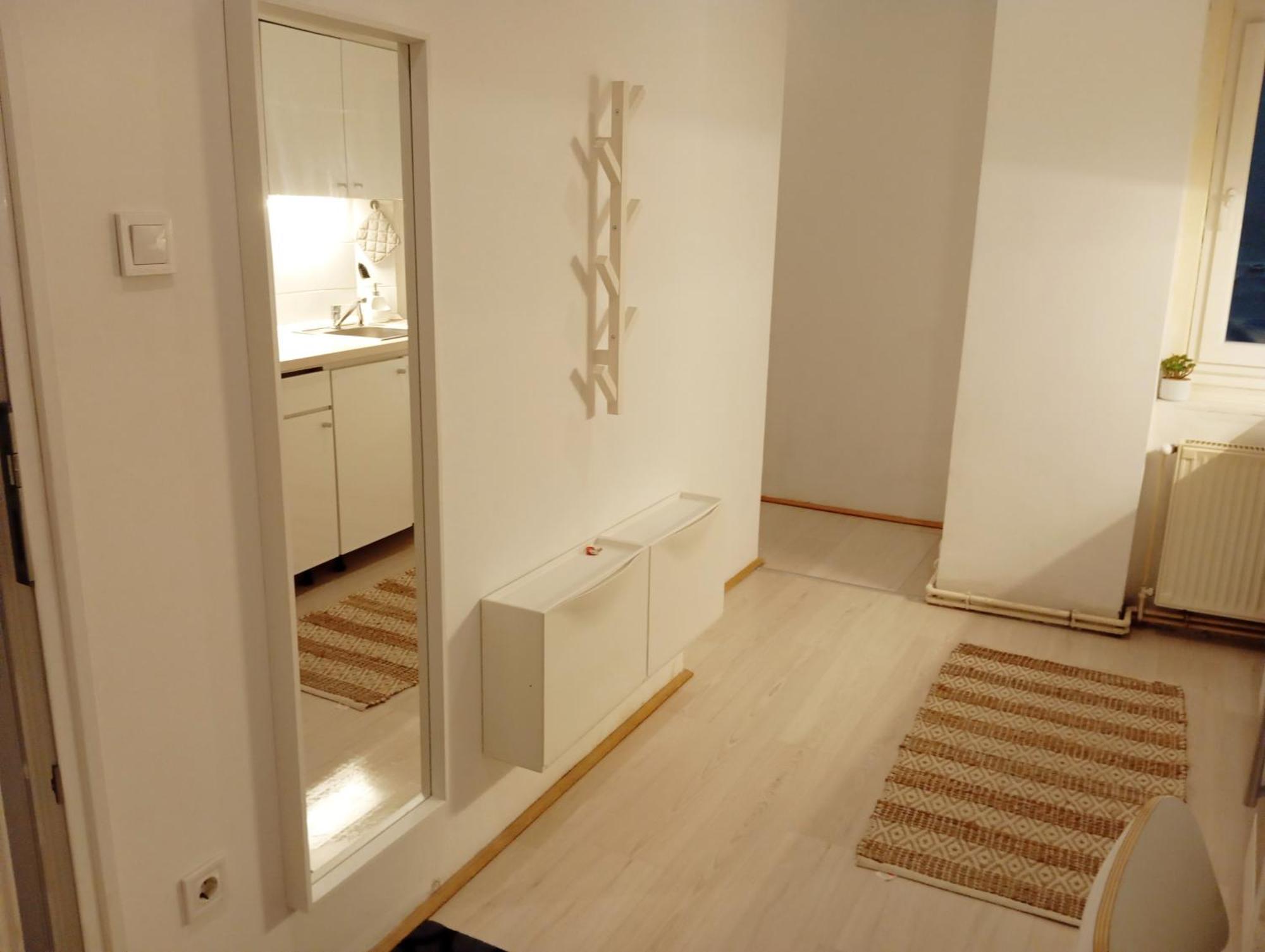 Cozy Studio In Central Budapest Near Ruined Bars Bagian luar foto